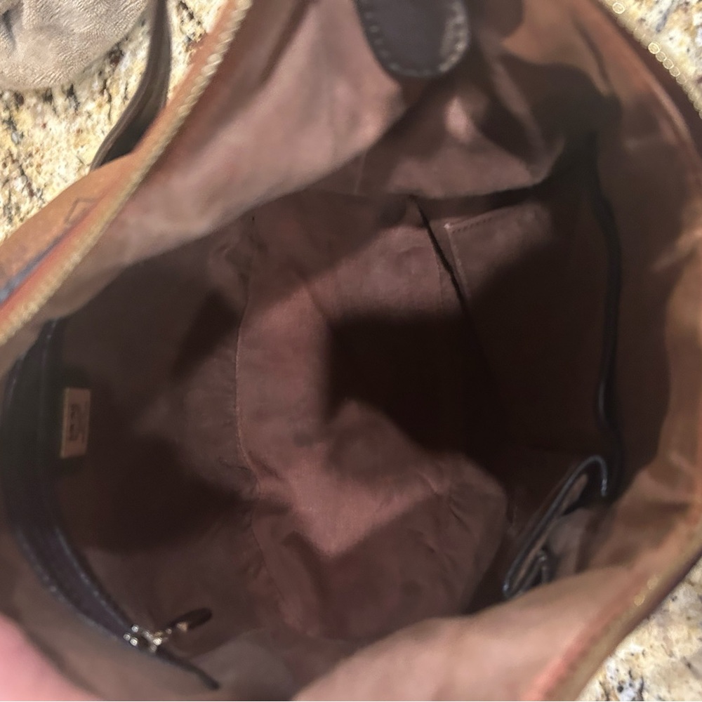 MCM Crossbody Medium Choco Brown Bag - Picture 11 of 13